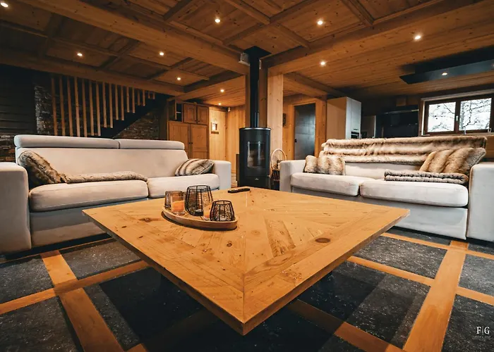 Chalet Mont Blanc - Conciergerie De La Yaute